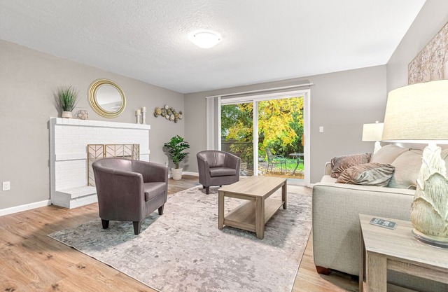 Updated Medford Home Close to Asante Medical Center, golf courses, wineries