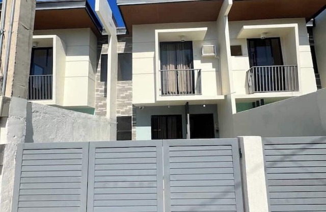 Cattleya by Elle's Place near Dumaguete Airport - 2BR with Kitchen