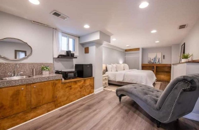 Explore CO - Downtown lower unit