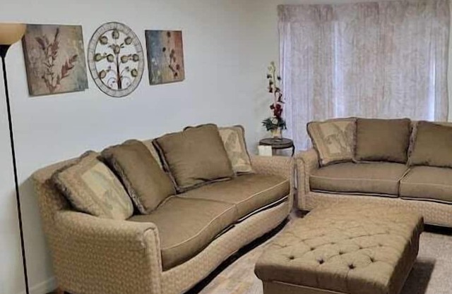 2 Bedroom 764405 by Houzlet