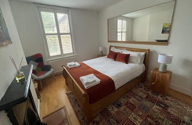 The Lily Room in Grand Tulse Hill Villa