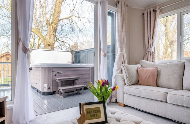 2 bedroom accommodation in Skirlaugh, Nr Hull