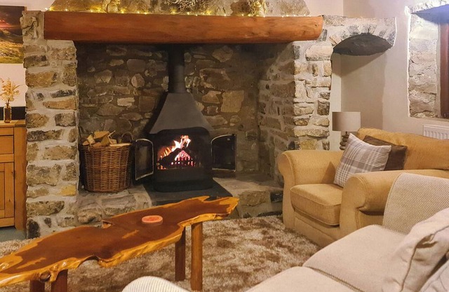 1 bedroom accommodation in Pontyberem, Carmarthenshire