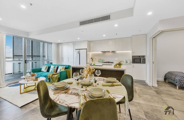 A comfortable two-bedroom apartment close to the park.