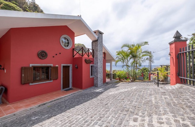 Casa Del Mar I by GALMI