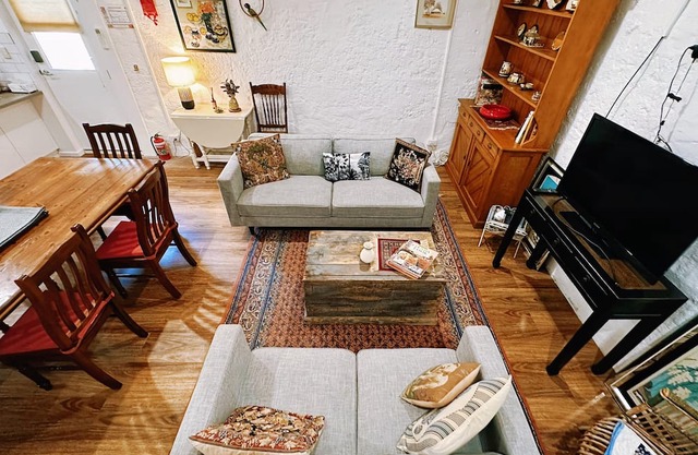 Cottage Bliss on Moonta Main St - Your Perfect cozy Moonta getaway!