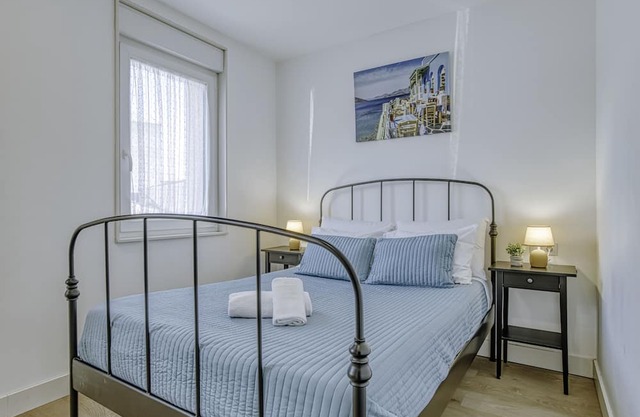 Aida's Aparments - Apartment "the Teacher" in the center of As Pontes