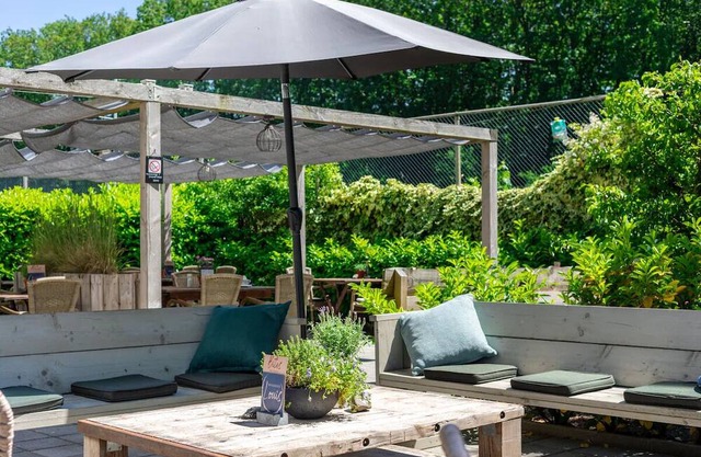 Bosschenhoofd Forest Getaway | Close to Nature Trails & Local Attractions