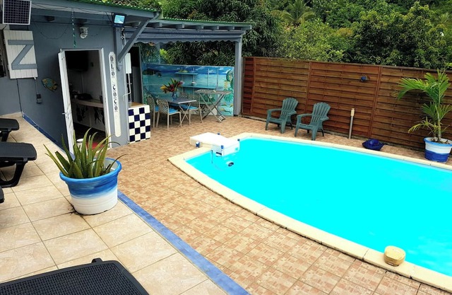 Homerez - House with Private Pool in Les Abymes