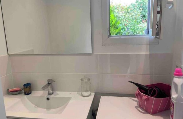 L'Annexe Located in the heart of a privileged environment, 2 h from Paris