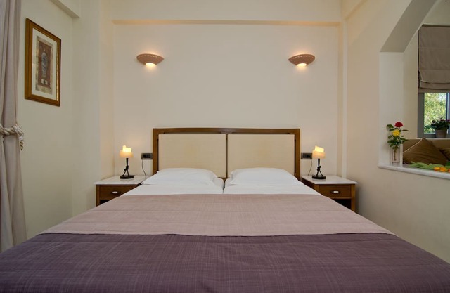 Charming 1-bedroom apartment in delightful Loggos with AC, WiFi