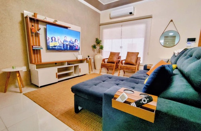 Casa Nova Area Gourmet, 03 Quartos e 03 Banheiros, Completa em Barretos