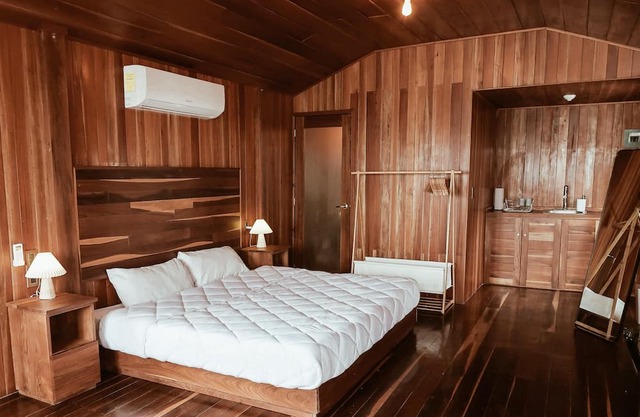 Maria Isabel, Bacalar Private dock Luxury Cabins