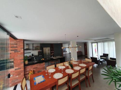 Casa em Praia do Flamengo /Salvador-Ba