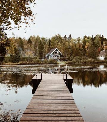 Chertsey Villa | The Feather House