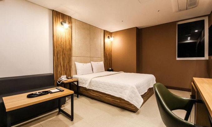Jinju Hotel | Motel ∙ Jinju Chungmugongdong Firenze