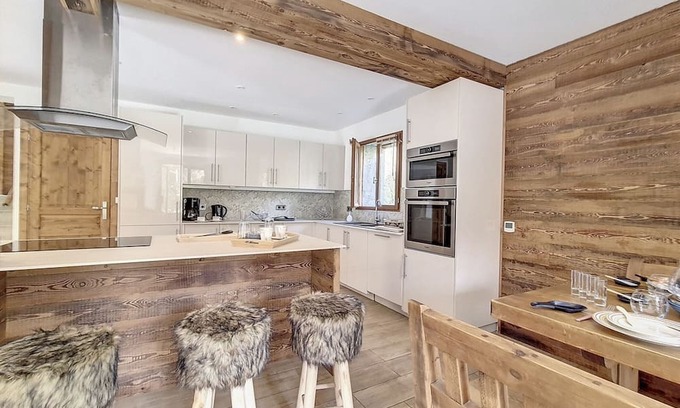 Le Bettaix Ski Chalet | Chalet Saint-Martin-de-Belleville-Les Menuires, 4 bedrooms, 10 persons