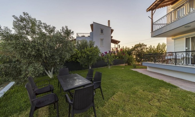 Serik Villa | Lovely Villa with Pool and Garden in Antalya