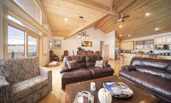 Tabernash Cabin | Harebell Circle 3 Bedroom Cabin by RedAwning
