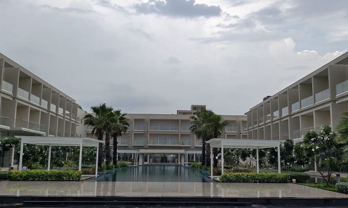 Bapatla Hotel | Golden Sands - By The Bay Resorts