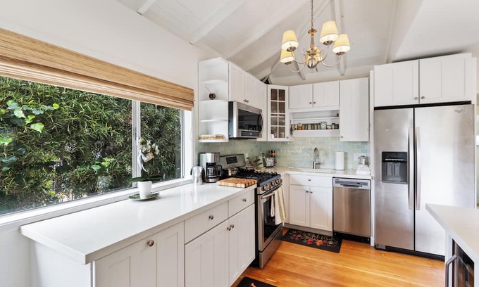 South Laguna House | The Laguna Beach Bungalow
