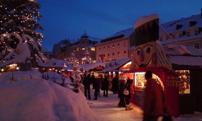 Annaberg-Buchholz Apartment | Plush apartment in Annaberg-Buchholz