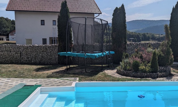 Brinje Apartment | Vacation apartment Luna with pool. and dogs welcome