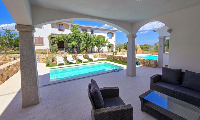 Luddui Apartment | Three-room apartment with private pool - Emy's House