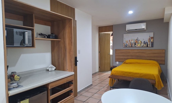 Old Town Apartment | Executive Suite on the first floor. Historical Center.