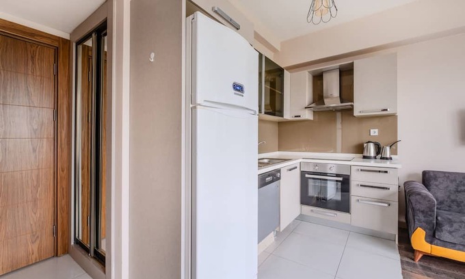 Mahmutbey Apartment | Residence Flat, 30 min to Istanbul Airport