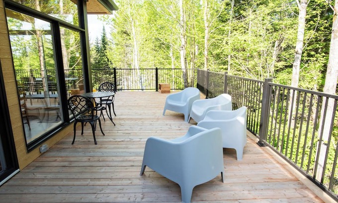 Le Granit Regional County Municipality Ski Chalet | Ēlk - LAke and nature(dogs allowed)