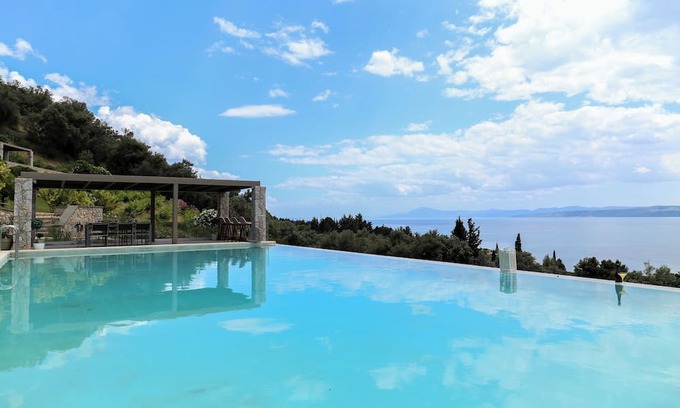 Agios Mamas Hotel | Elimnion Resort