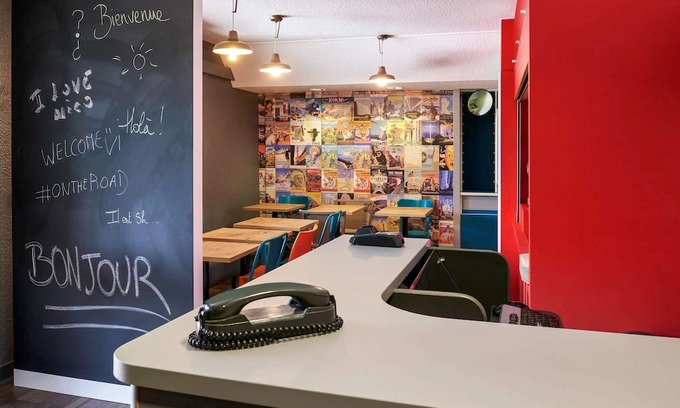 Glisy Hotel | HotelF1 Amiens Est (Rénové)