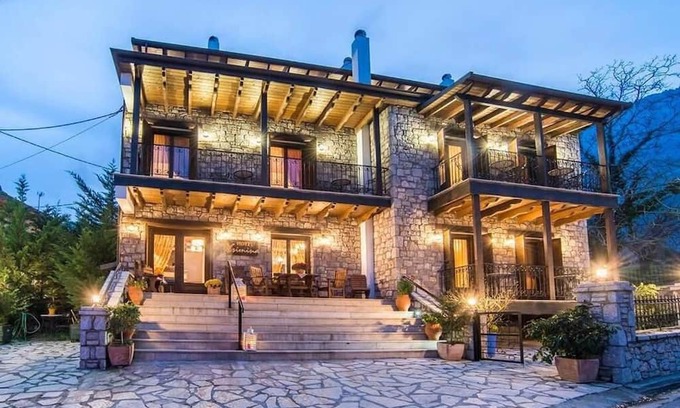 Eptalofos Condo | Eptalofos Guesthouse - Double Suite with Fireplace