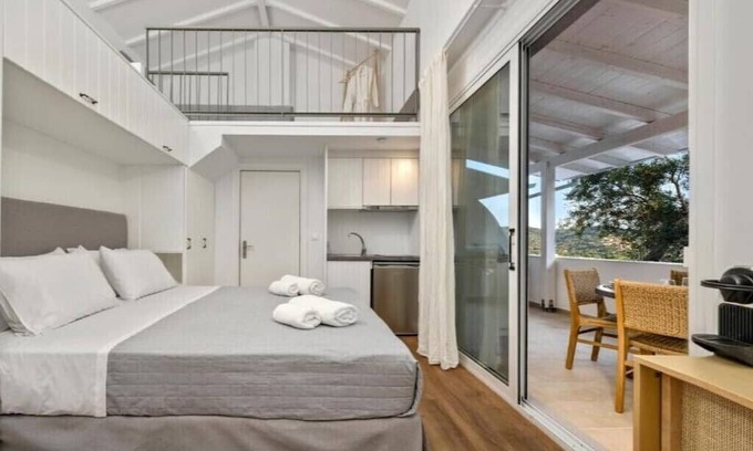 Petriti Apartment | BH847 - C - Studio Kerkyra