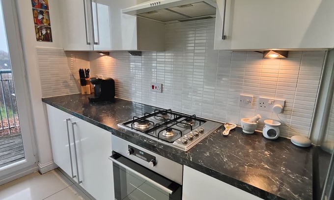 East End Apartment | La Casita, your Home Away from Home! - FREE PARKING