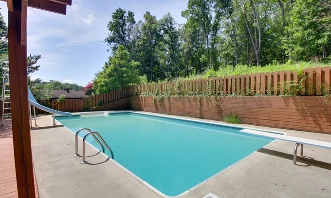 Natural Bridge Cabin | Mountain Lodge: Heated Pool 83°