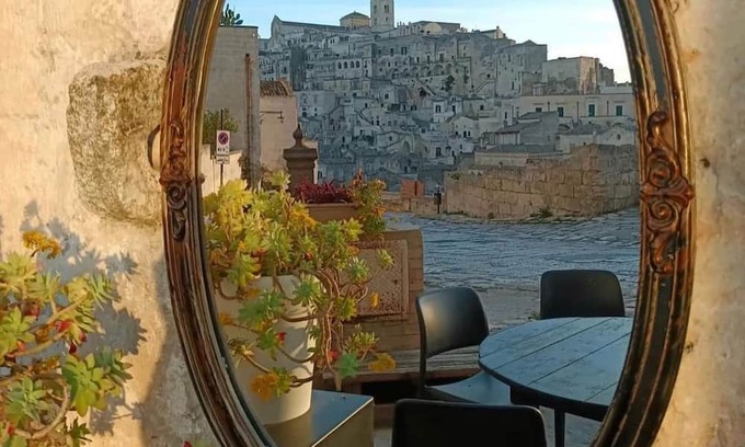 Matera House | Camere Indipendenti con Terrazzo a Matera