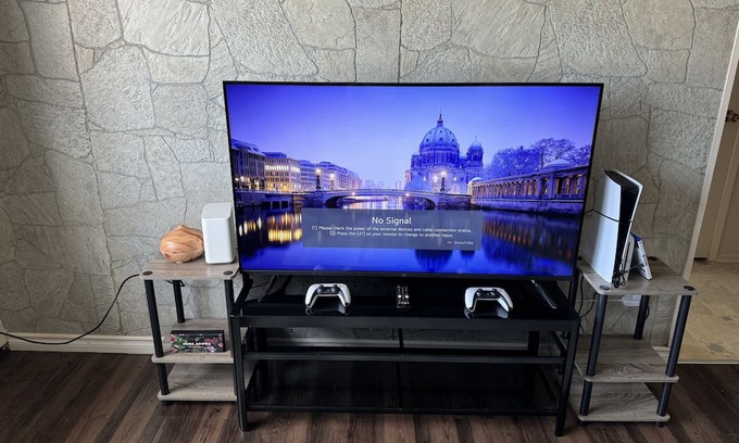 Whyte ave Apartment | Perfect Home on Whyte Ave