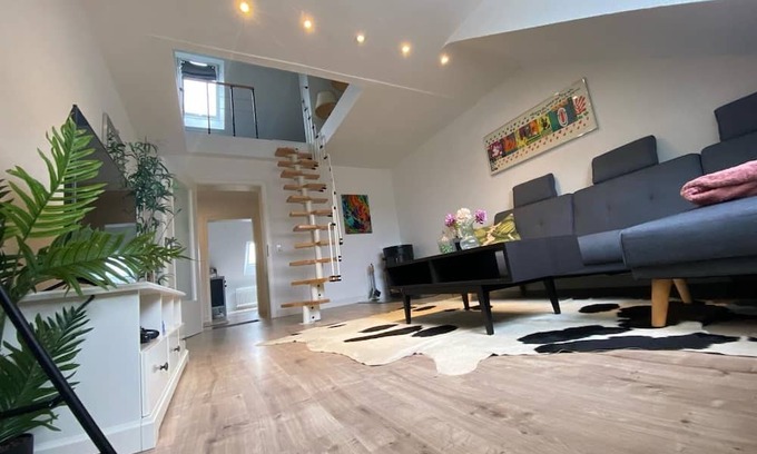 Lank-Latum House | Mc Maggies Atelier