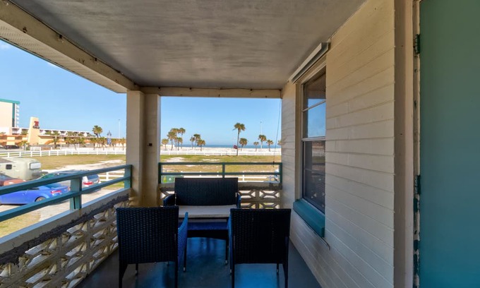 Sunny Pines Cottage | Cozy Cottage #2 in Daytona Beach. Relaxing beach views from patio!