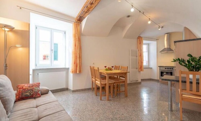 Tramin Apartment | “Apple blossom” at the Hanna holiday farm