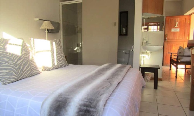 Calitzdorp House | Self Catering Cottages