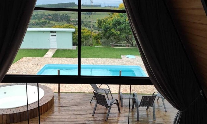 Bofete Ski Chalet | Chalé Privativo com Vista Deslumbrante. Comporta até 10 Pessoas, Aceitamos pet