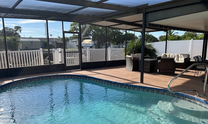 Hudson Beach Estates House | Backyard Retreat, located on saltwater canal- minutes from beach, restaurants...