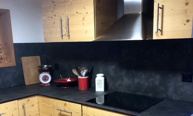 Mase Ski Chalet | Homerez - Beautiful chalet for 6 ppl. with garden and terrace at Mont-Noble