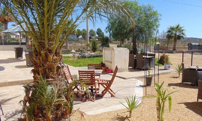 Zurgena Bed & Breakfast | Boutique B&B Casa La Vida Feliz. Enjoy peace and hospitality