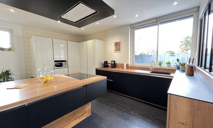 Le Mans Villa | La Maison du Centenaire - Spa - 6p - Rêve au Mans