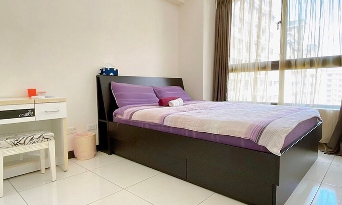 Taoyuan District Apartment | DNApartment 10 mins to Taoyuan train station-a coy & warm space