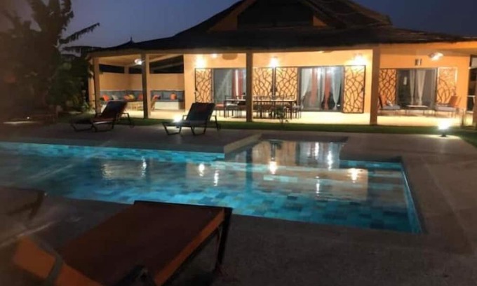 Nianing Villa | Villa Casa Bruca Nianing